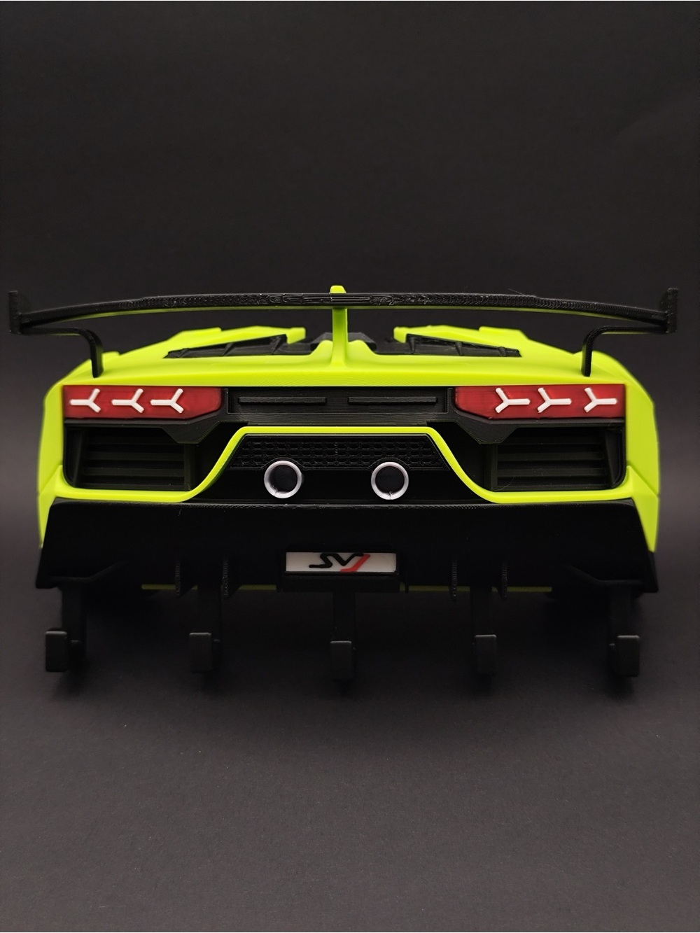 Lamborghini Rear Wall Key Holder - Picture 2 of 9
